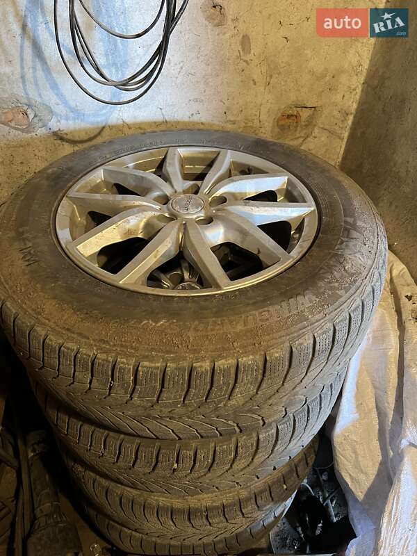 Внедорожник / Кроссовер Kia Sorento 2011 в Белогорье