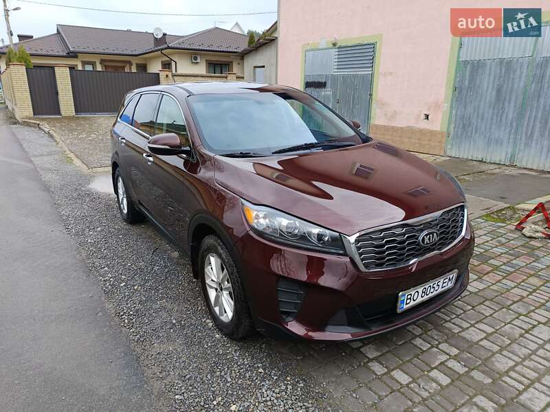 Внедорожник / Кроссовер Kia Sorento 2018 в 