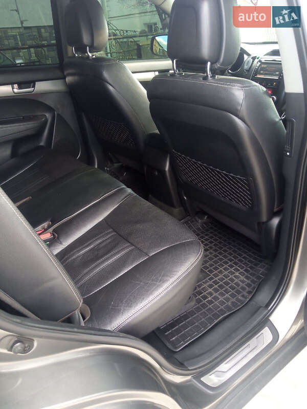 Внедорожник / Кроссовер Kia Sorento 2011 в Самборе фото 22 Внедорожник / Кроссовер Kia Sorento 2011 в Самборе
