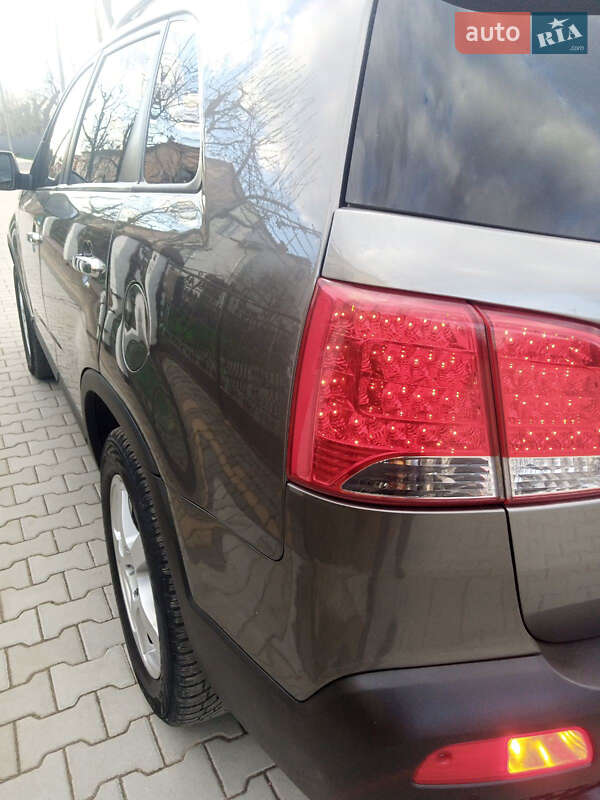 Внедорожник / Кроссовер Kia Sorento 2011 в Самборе фото 27 Внедорожник / Кроссовер Kia Sorento 2011 в Самборе