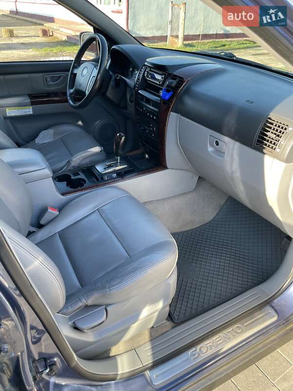 Внедорожник / Кроссовер Kia Sorento 2004 в Камне-Каширском фото 9 Внедорожник / Кроссовер Kia Sorento 2004 в Камне-Каширском