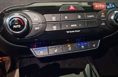 Внедорожник / Кроссовер Kia Sorento 2015 в 