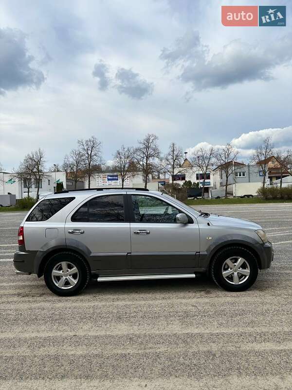Позашляховик / Кросовер Kia Sorento 2004 в Кременчуці