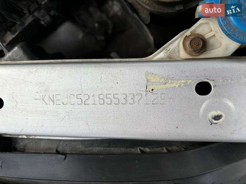 Позашляховик / Кросовер Kia Sorento 2004 в Кременчуці
