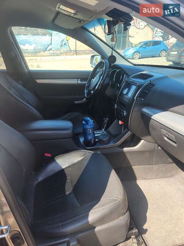 Внедорожник / Кроссовер Kia Sorento 2012 в Луцке