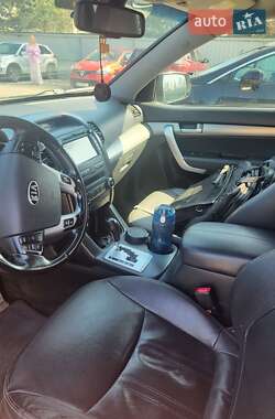 Внедорожник / Кроссовер Kia Sorento 2012 в 