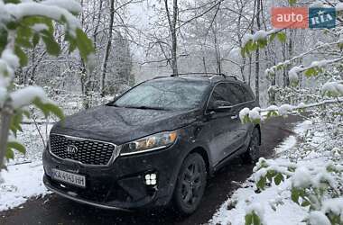 Позашляховик / Кросовер Kia Sorento 2017 в 