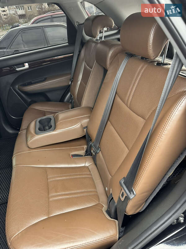 Внедорожник / Кроссовер Kia Sorento 2010 в Овруче