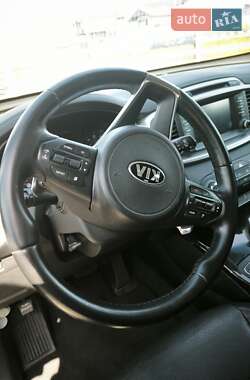 Внедорожник / Кроссовер Kia Sorento 2016 в 