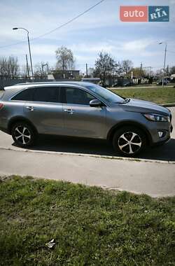 Внедорожник / Кроссовер Kia Sorento 2016 в 