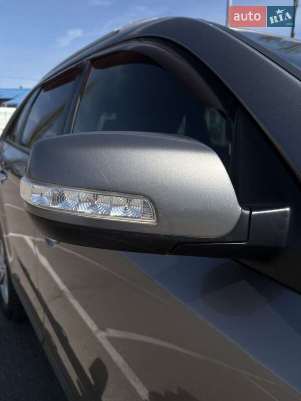 Позашляховик / Кросовер Kia Sorento 2012 в Житомирі