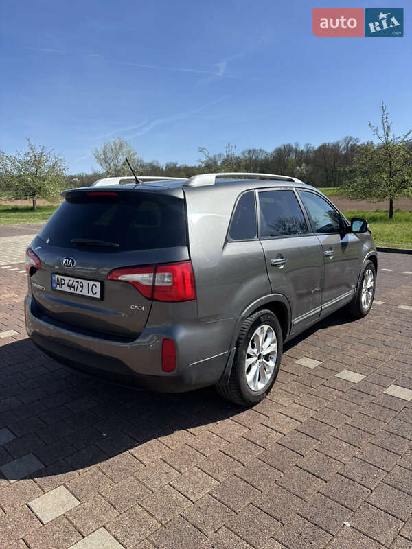 Позашляховик / Кросовер Kia Sorento 2014 в Івано-Франківську