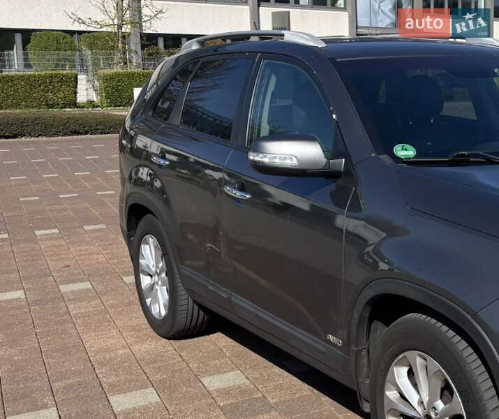 Позашляховик / Кросовер Kia Sorento 2014 в Івано-Франківську