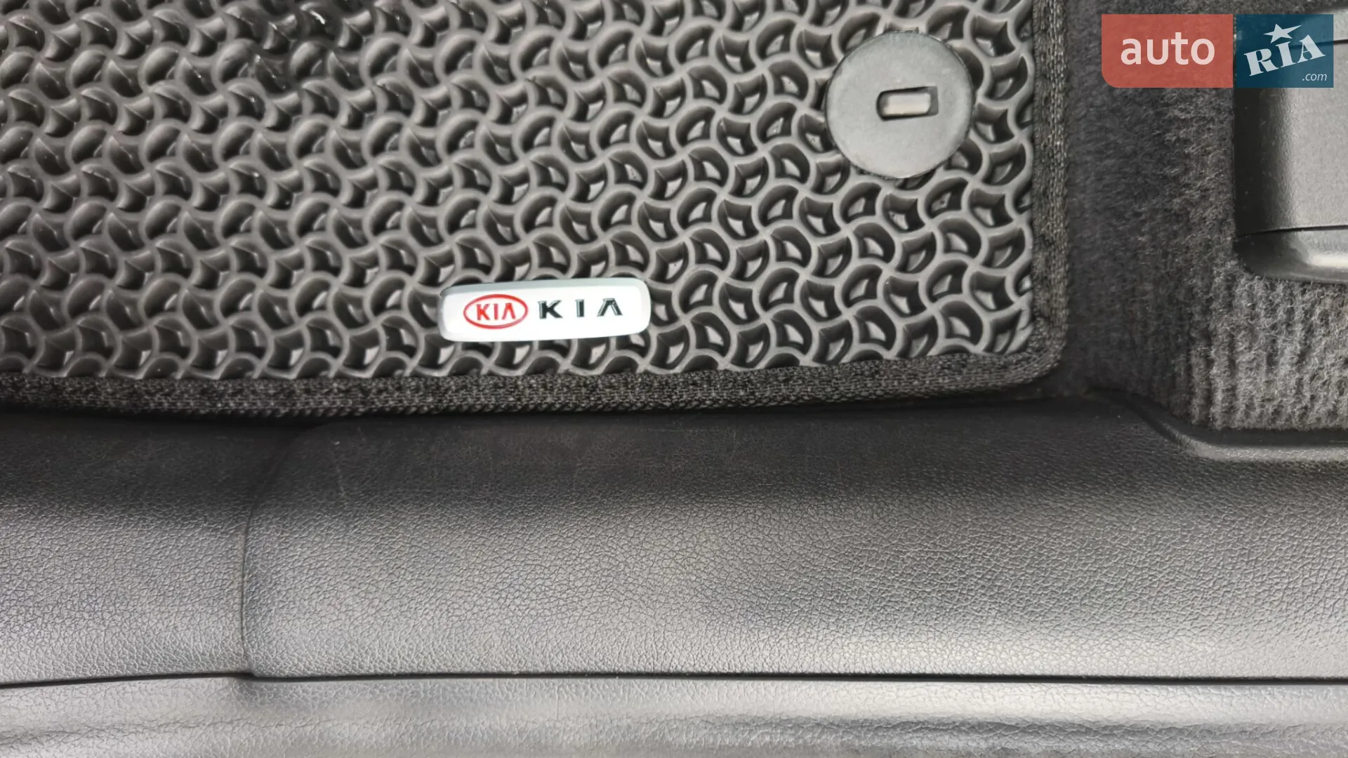 2018 Kia Sorento - мініатюра 41