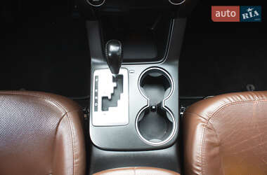Внедорожник / Кроссовер Kia Sorento 2010 в 