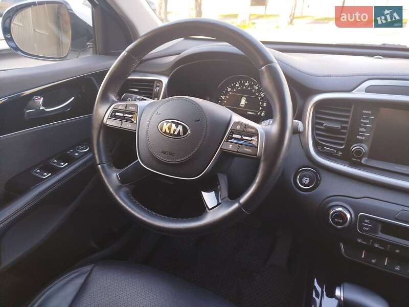 Внедорожник / Кроссовер Kia Sorento 2018 в Черкассах