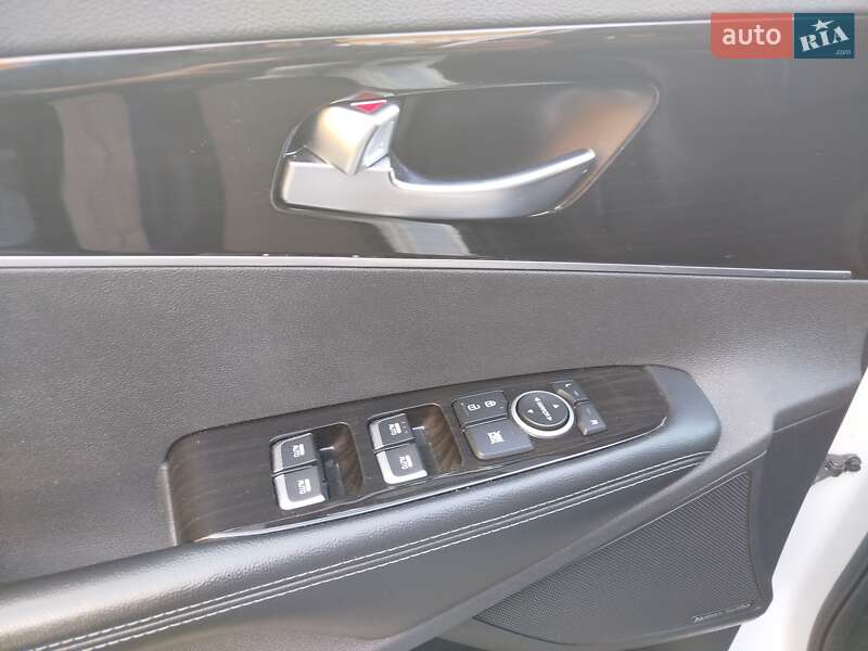 Внедорожник / Кроссовер Kia Sorento 2018 в Черкассах