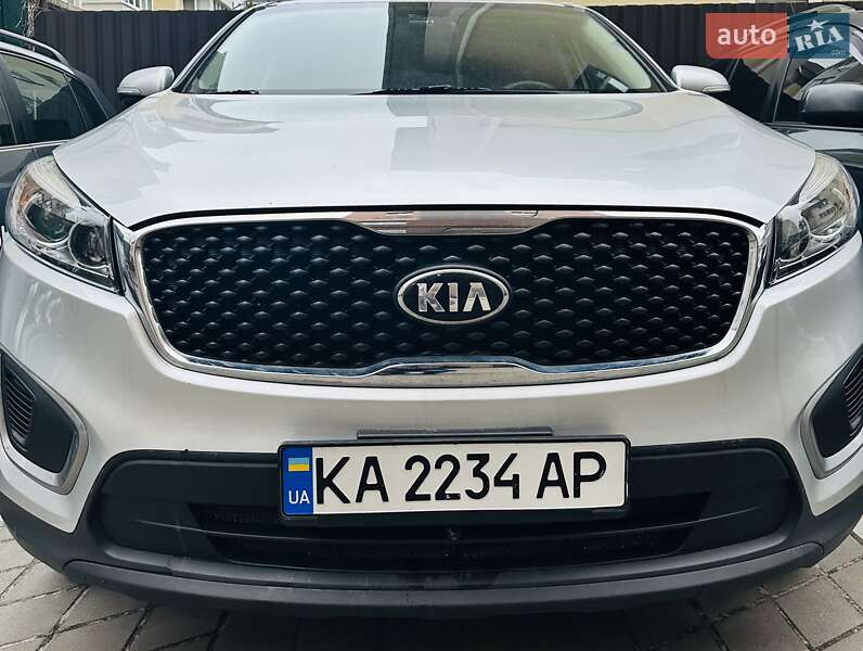 Внедорожник / Кроссовер Kia Sorento 2016 в Киеве