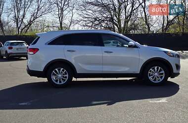 Внедорожник / Кроссовер Kia Sorento 2016 в 