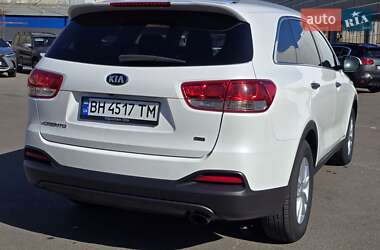 Внедорожник / Кроссовер Kia Sorento 2016 в 