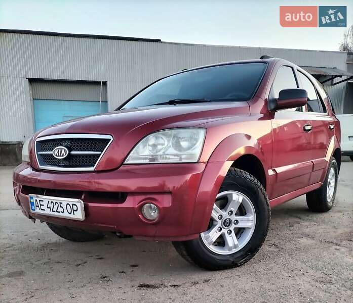 Позашляховик / Кросовер Kia Sorento 2004 в 