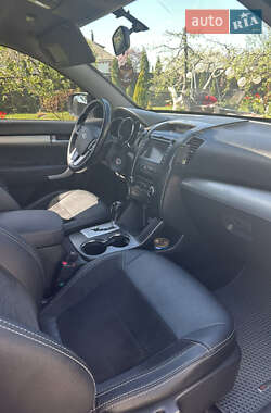 Внедорожник / Кроссовер Kia Sorento 2011 в 