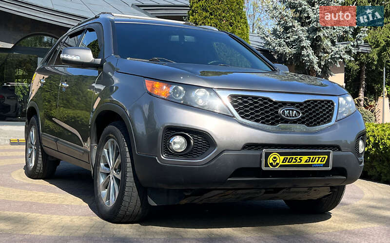 Внедорожник / Кроссовер Kia Sorento 2011 в 