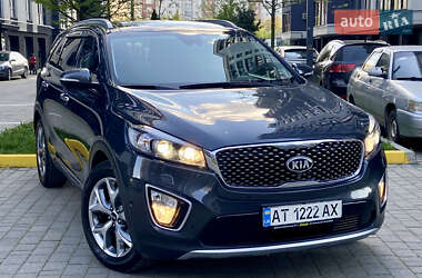 Позашляховик / Кросовер Kia Sorento 2015 в 