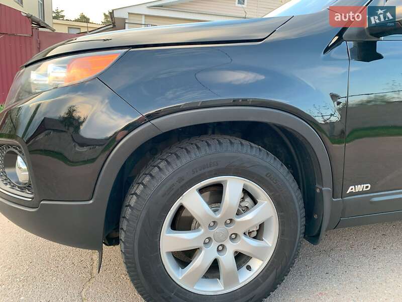 Позашляховик / Кросовер Kia Sorento 2011 в Чернігові