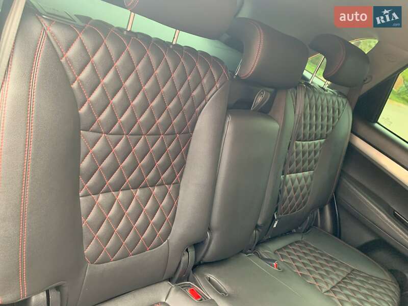 Позашляховик / Кросовер Kia Sorento 2011 в Чернігові