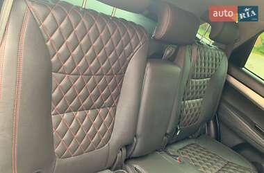 Внедорожник / Кроссовер Kia Sorento 2011 в 