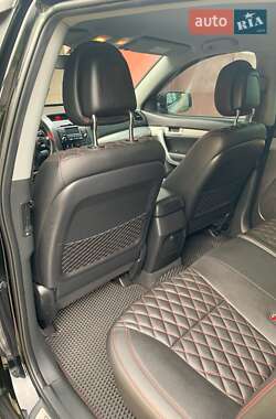Внедорожник / Кроссовер Kia Sorento 2011 в 
