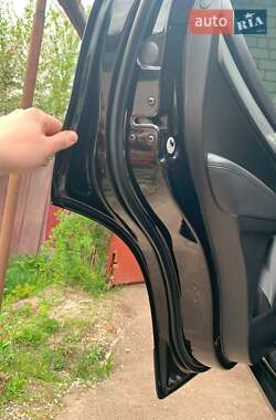 Внедорожник / Кроссовер Kia Sorento 2011 в 