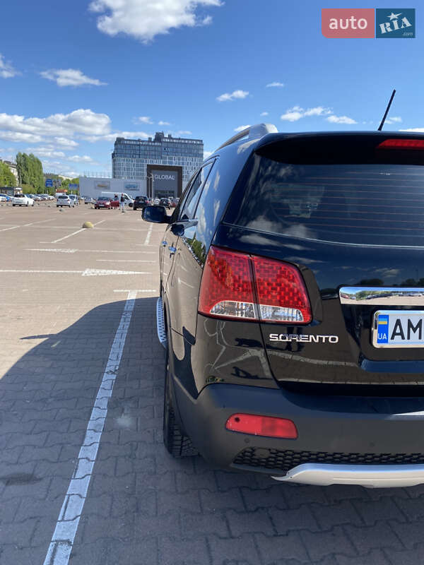 Позашляховик / Кросовер Kia Sorento 2011 в Житомирі
