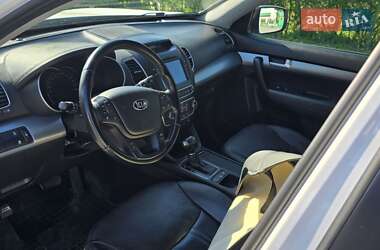 Внедорожник / Кроссовер Kia Sorento 2014 в 
