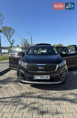Внедорожник / Кроссовер Kia Sorento 2016 в Ивано-Франковске