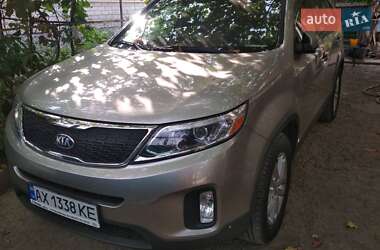 Позашляховик / Кросовер Kia Sorento 2013 в 