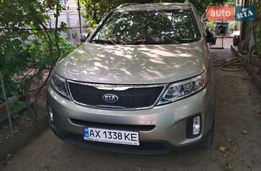 Позашляховик / Кросовер Kia Sorento 2013 в 