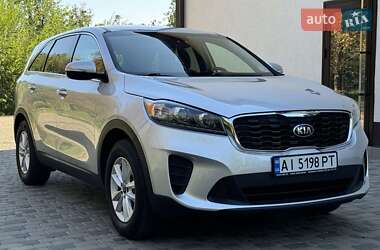 Позашляховик / Кросовер Kia Sorento 2020 в 