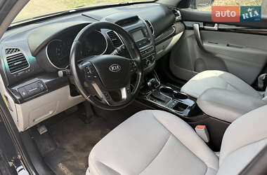 Внедорожник / Кроссовер Kia Sorento 2014 в 