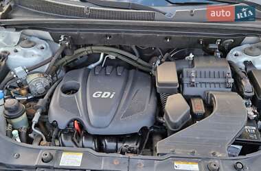 Позашляховик / Кросовер Kia Sorento 2013 в 