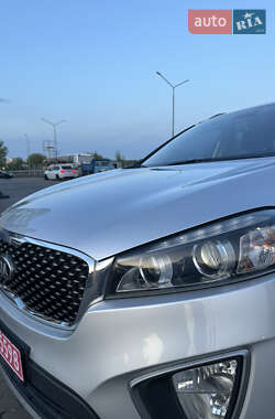Внедорожник / Кроссовер Kia Sorento 2015 в 