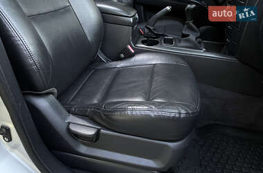 Позашляховик / Кросовер Kia Sorento 2007 в 