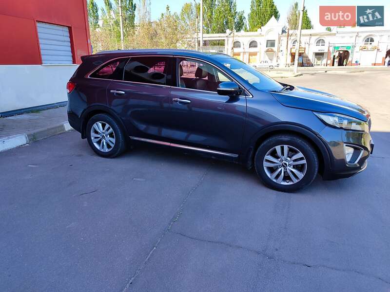 Внедорожник / Кроссовер Kia Sorento 2015 в 