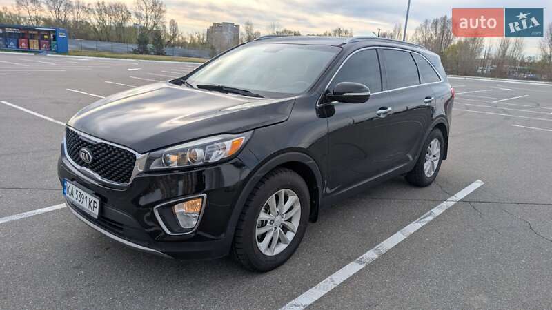 Позашляховик / Кросовер Kia Sorento 2015 в Києві
