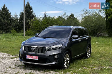 Позашляховик / Кросовер Kia Sorento 2019 в 