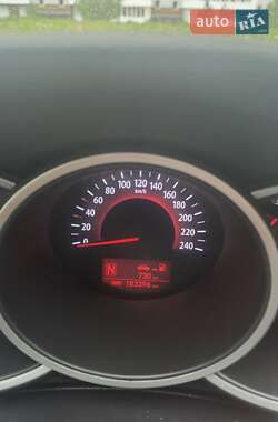 Внедорожник / Кроссовер Kia Sorento 2011 в 