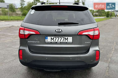 Внедорожник / Кроссовер Kia Sorento 2013 в 