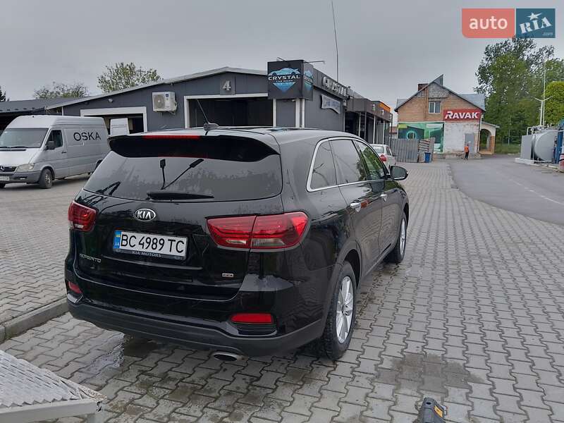 Внедорожник / Кроссовер Kia Sorento 2019 в Дрогобыче фото 17 Внедорожник / Кроссовер Kia Sorento 2019 в Дрогобыче