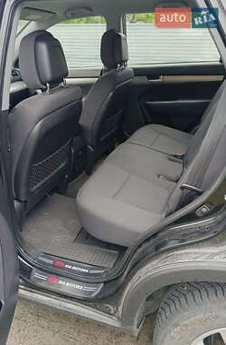 Внедорожник / Кроссовер Kia Sorento 2010 в 